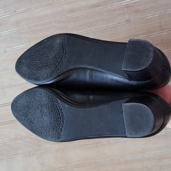 Pic & Pay Almond Toe Classy Stacked Short Heel Chic Minimalistic Dressy Pumps - Picture 5 of 11